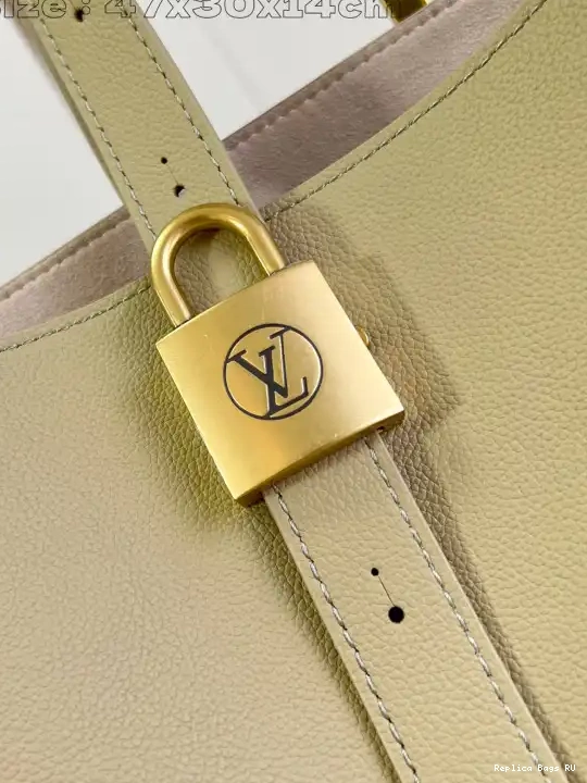 Affordable MM-47*30*14CM LOUIS VUITTON Low Cabas Key 0622